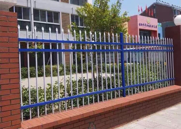 信丰学校幼儿园锌钢围栏护栏工程案例